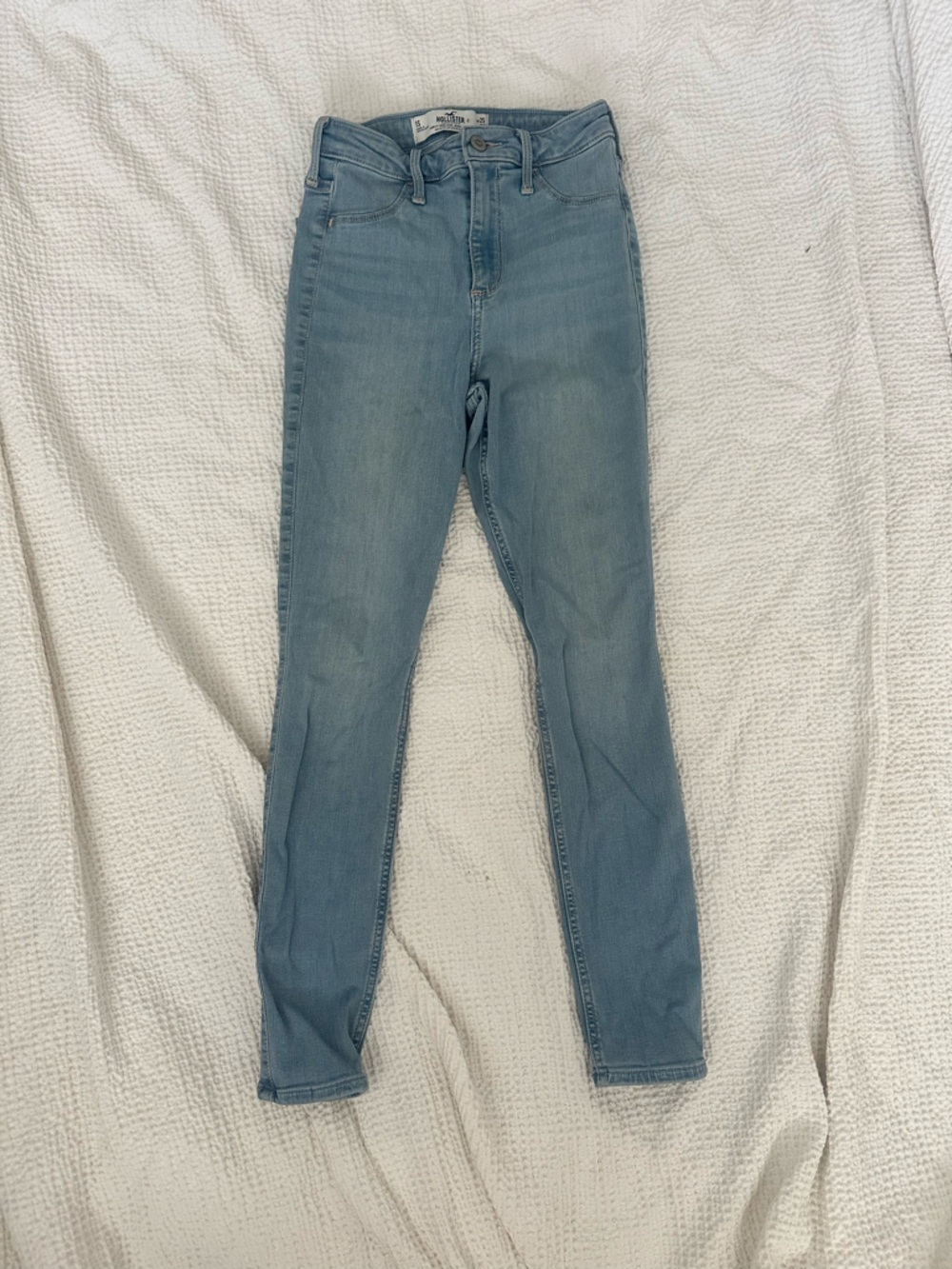 Hollister Light Wash Curvy High Rise Jean Leggings Size 25